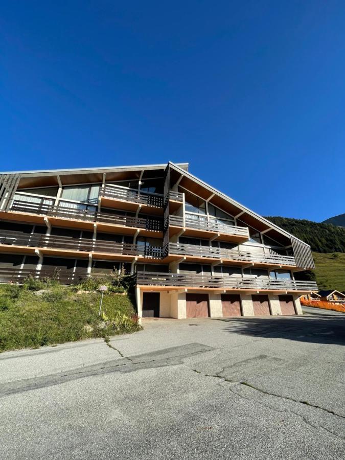 Appartement Cosy 6 personnes très bien équipé ,Vue splendide, Terrasse, Spacieux,Bien situé, Randonnées,Ski Saint-Sorlin-dʼArves Esterno foto