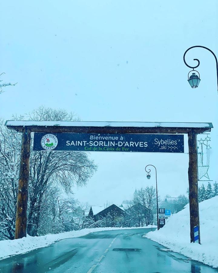 Appartement Cosy 6 personnes très bien équipé ,Vue splendide, Terrasse, Spacieux,Bien situé, Randonnées,Ski Saint-Sorlin-dʼArves Esterno foto