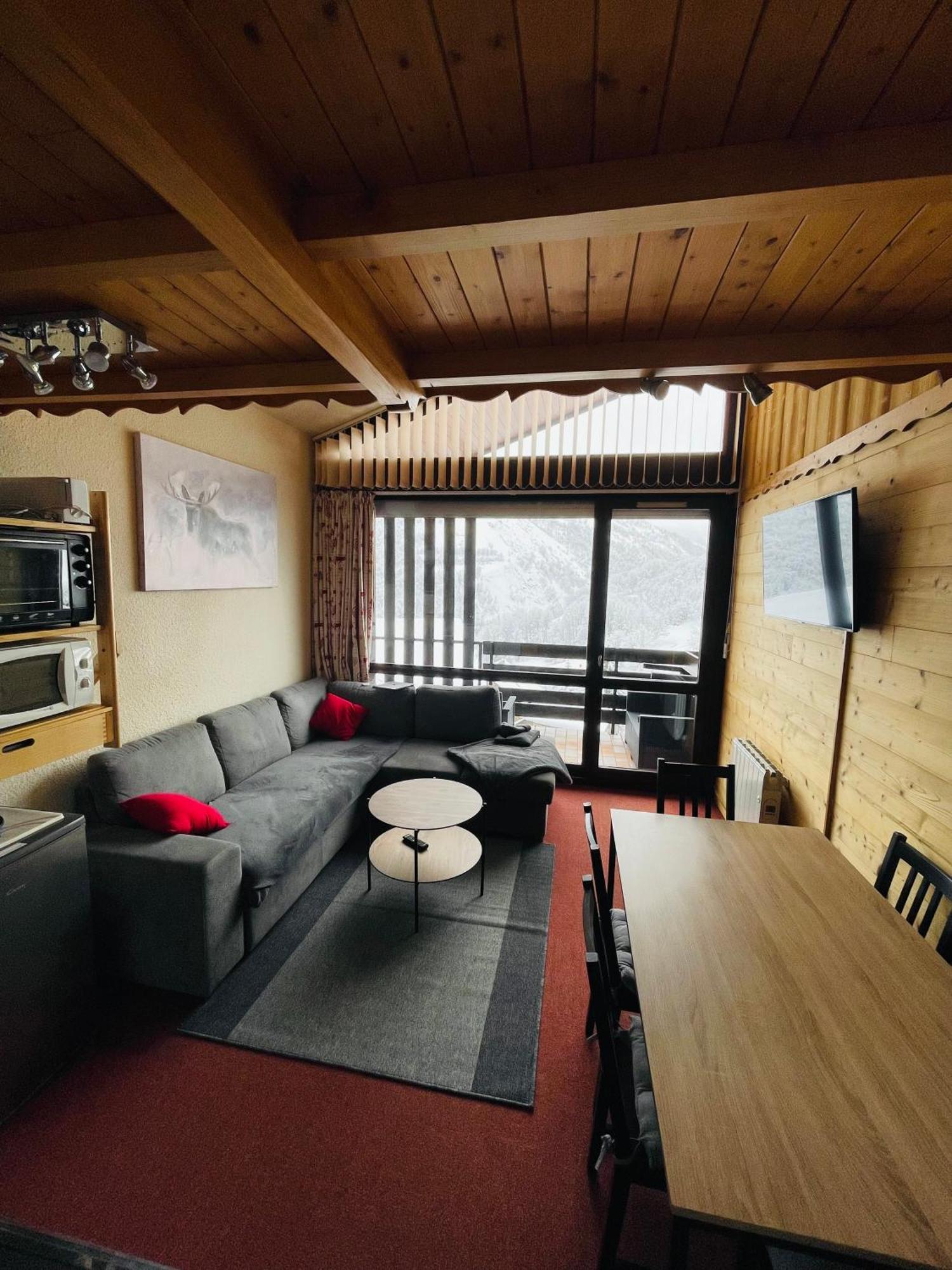 Appartement Cosy 6 personnes très bien équipé ,Vue splendide, Terrasse, Spacieux,Bien situé, Randonnées,Ski Saint-Sorlin-dʼArves Esterno foto